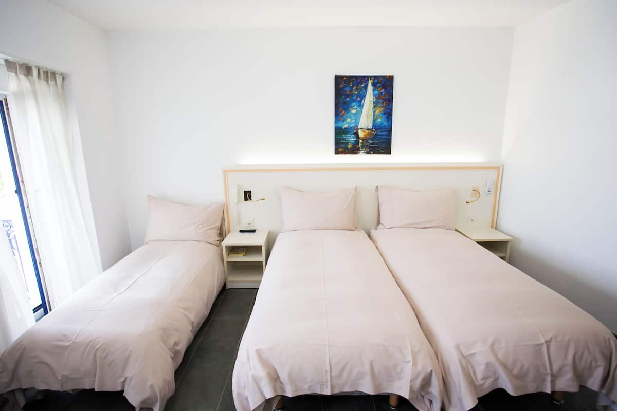 1 dormitorio, caja fuerte, escritorio