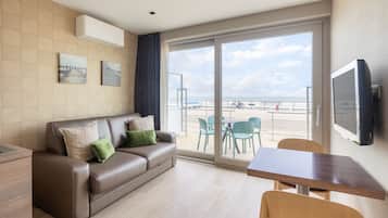 Triple Studio, Sea view | Living area