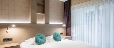 Familienzimmer | Verdunkelungsvorhänge, kostenloses WLAN, Bettwäsche