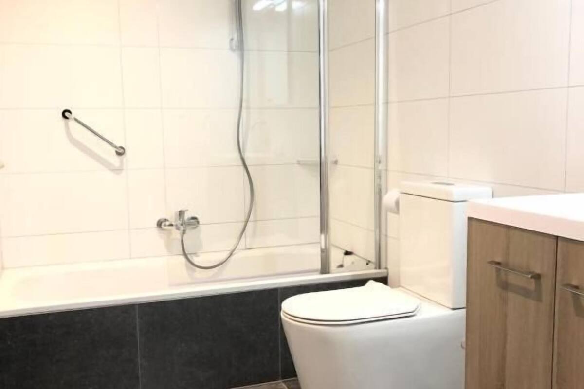 free toiletries, hair dryer, towels