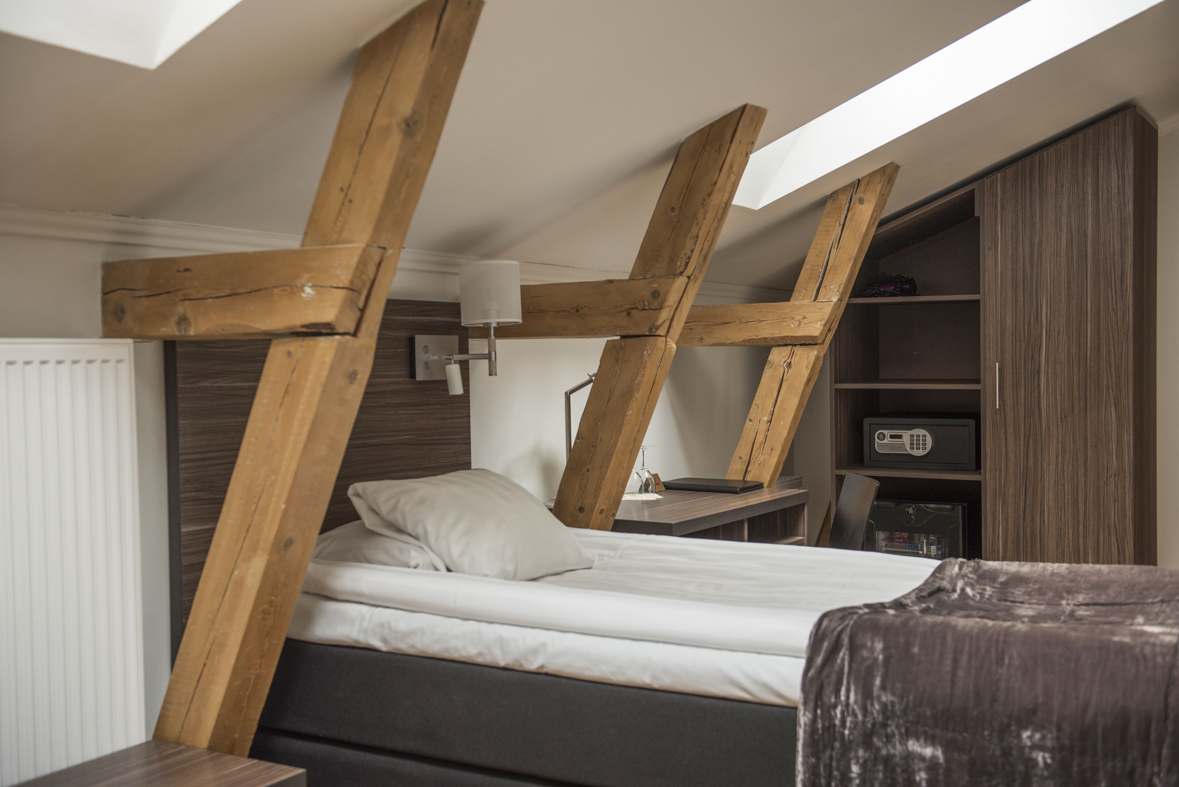 1 bedroom, minibar, iron/ironing board, free wifi