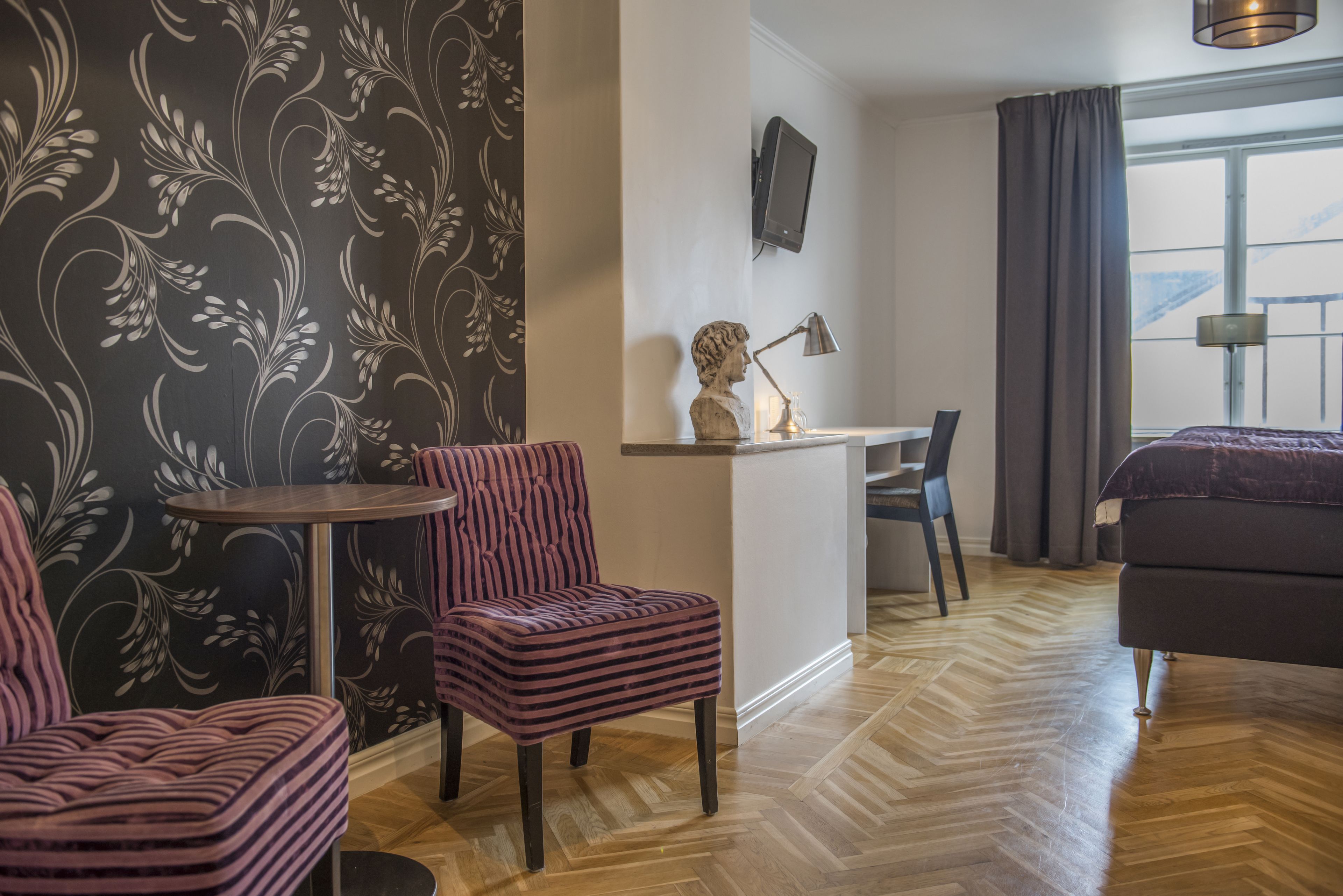 1 bedroom, minibar, iron/ironing board, free wifi