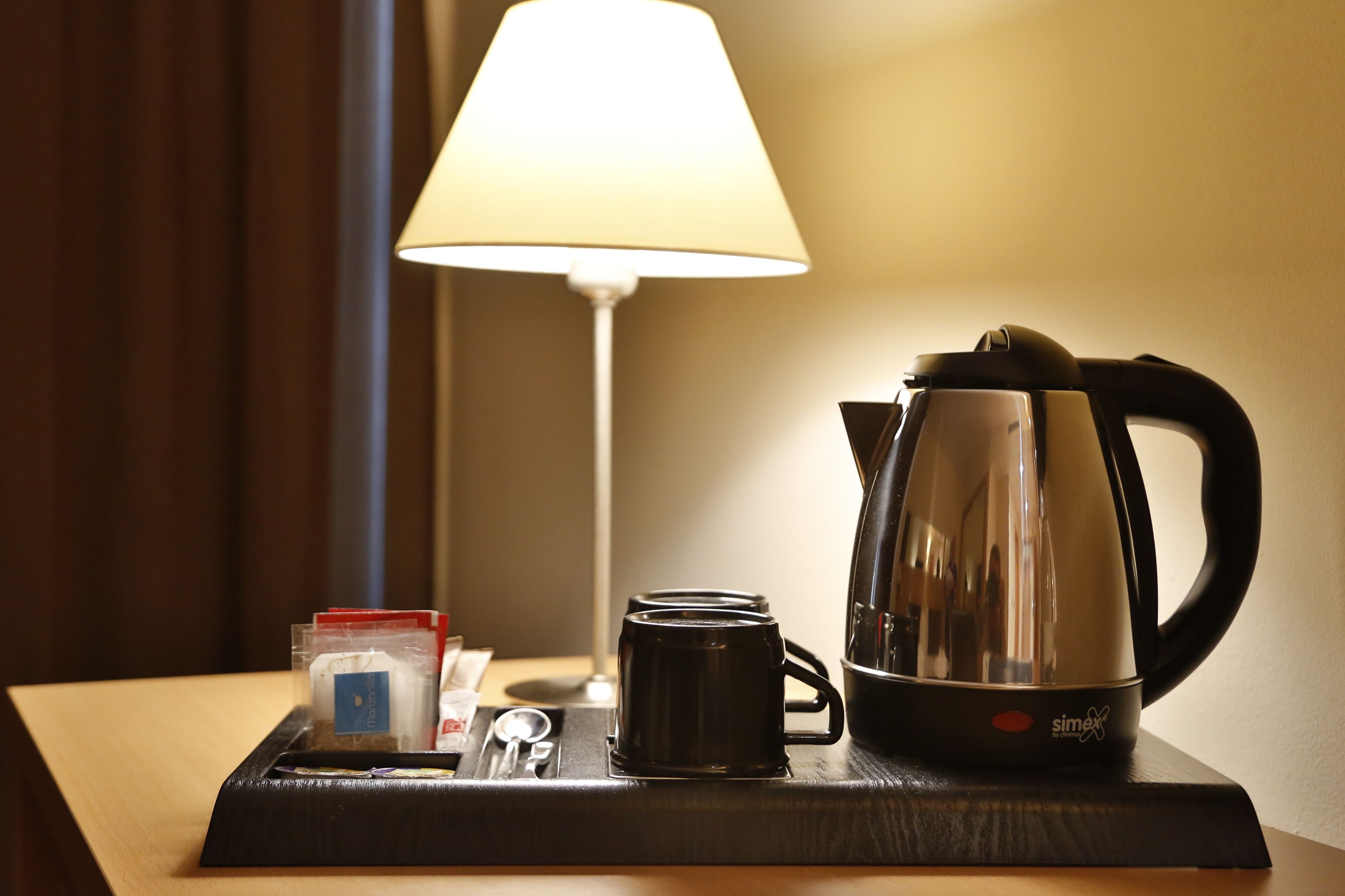 superior room, 1 king bed | premium bedding, free minibar, in-room safe, desk