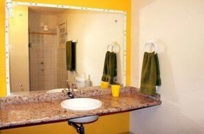Shower - Villa Flamboyan (Lauro de Freitas)