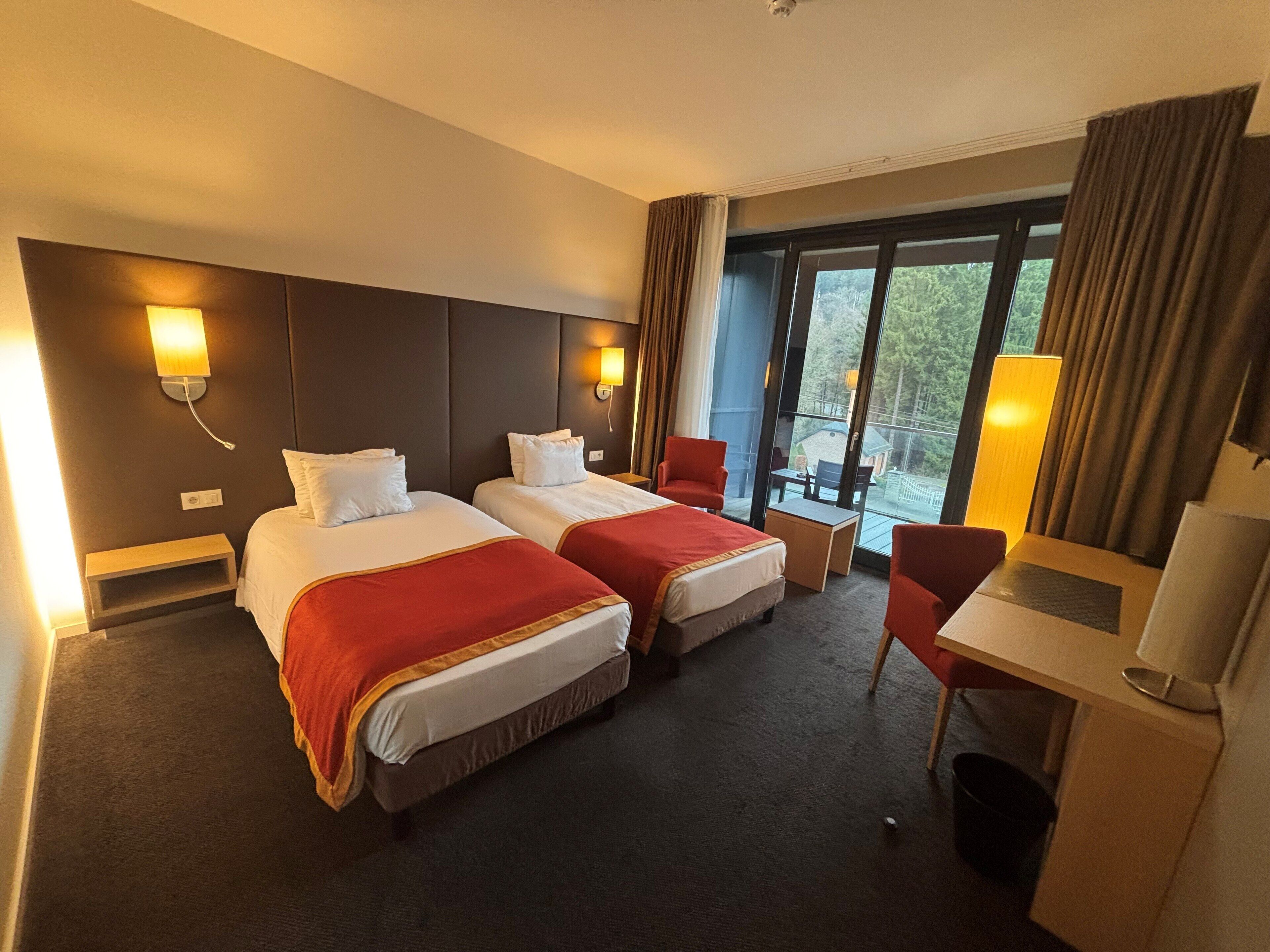 Twin Room, Balcony | Premium bedding, minibar, in-room safe, desk