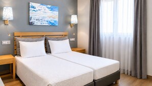 Căn hộ, 1 phòng ngủ, máy điều hòa, quang cảnh vườn (4 persons) | 1 ph òng ngủ, két bảo mật tại phòng, bàn, phòng cách âm 