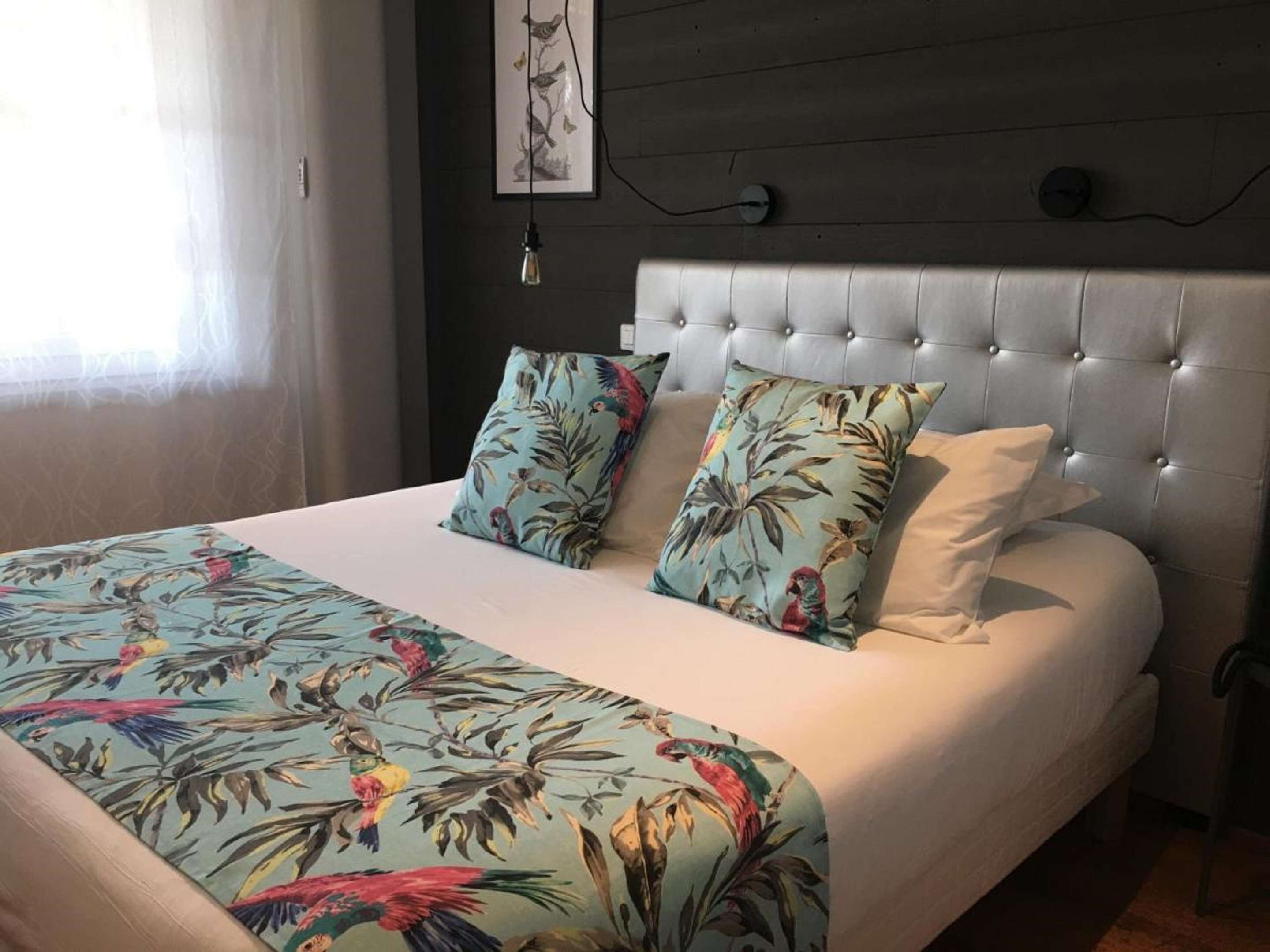 Standardzimmer, 1 Queen-Bett, Nichtraucher | Hochwertige Bettwaren, Zimmersafe, individuell dekoriert