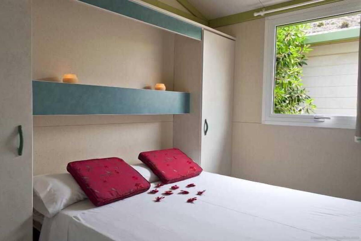 2 chambres, coffres-forts dans les chambres, Wi-Fi gratuit