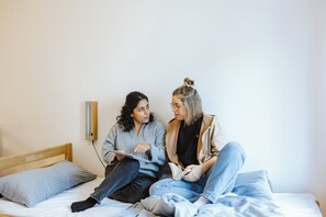 Free cots/infant beds, free WiFi, bed sheets