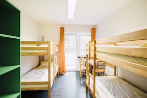 Free cribs/infant beds, free WiFi, bed sheets