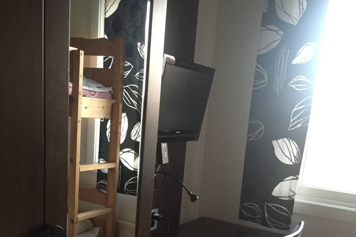 Twin Room, Shared Bathroom, sheets/cleaning not included 