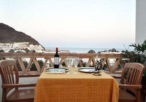 Bar (on property) - LOST PROPERTY Hostal El Dorado (Nijar)
