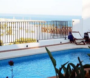 Outdoor pool, pool loungers