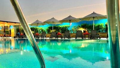 TIME Grand Plaza Hotel, Dubai Airport