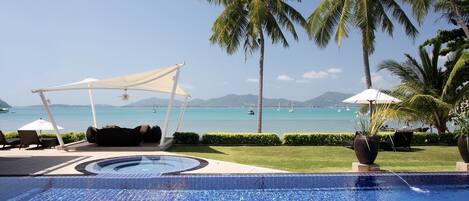 2 outdoor pools, pool umbrellas, sun loungers