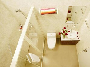 Bathroom - GreenTree Inn Shanghai Hongqiao Airport Hotel (Shanghai)