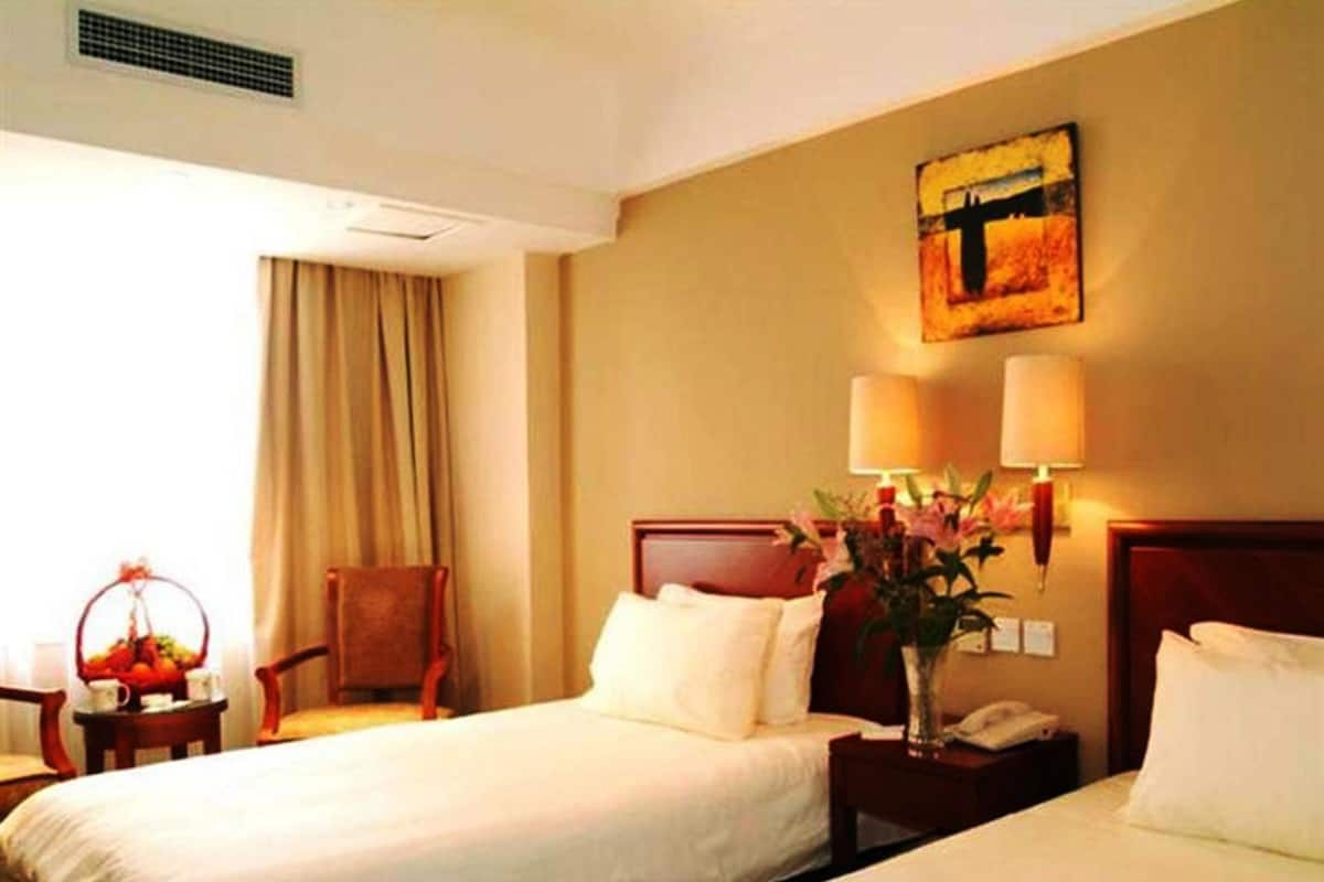 In-room safe, desk, blackout curtains, free WiFi