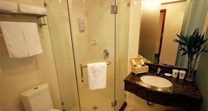 GreenTree Inn Xuzhou North Minzhu Road Hotel