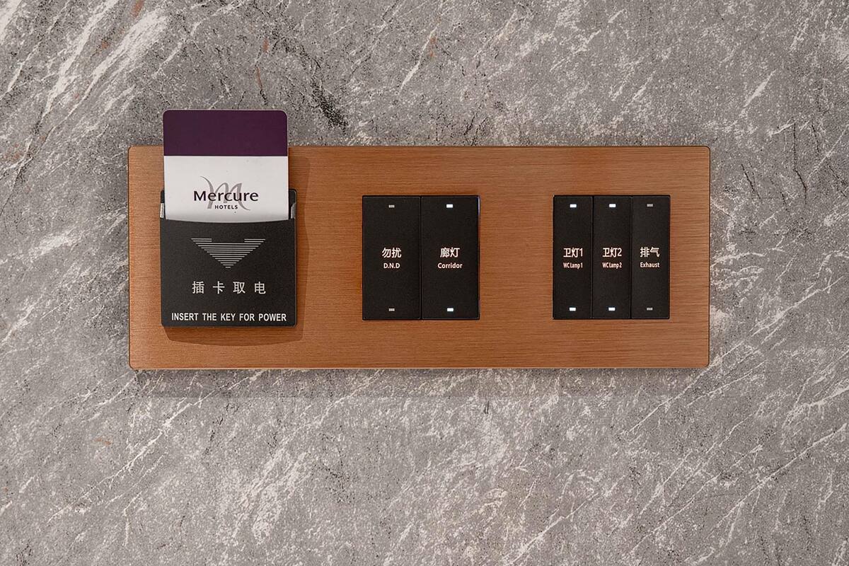 Ropa de cama de alta calidad, cubrecamas y colchones con efecto memoria