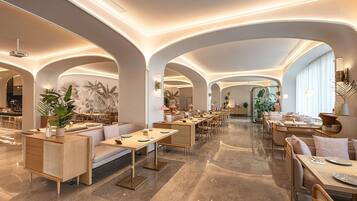Daily buffet breakfast for a fee