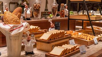 Daily buffet breakfast for a fee