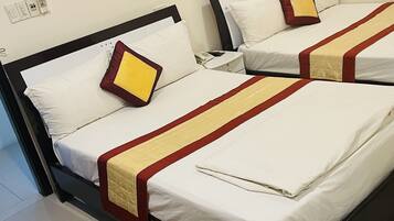 Minibar, escritorio y wifi gratis