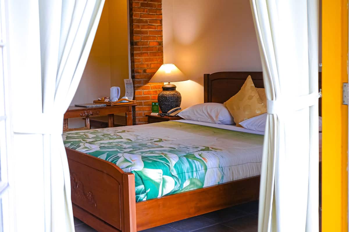 deluxe room, 1 bedroom, garden view | 1 bedroom, premium bedding, down duvets, pillow-top beds