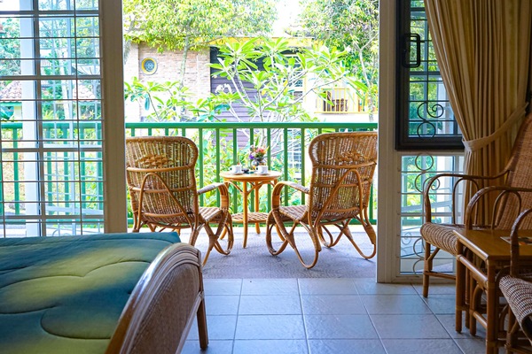 Familierom, 1 soverom, hageutsikt | Terrasse/patio