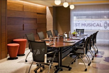 Meeting space at The Pearl New York