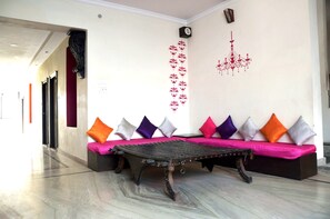 Children's play area - indoor - La Casa (Haridwar)