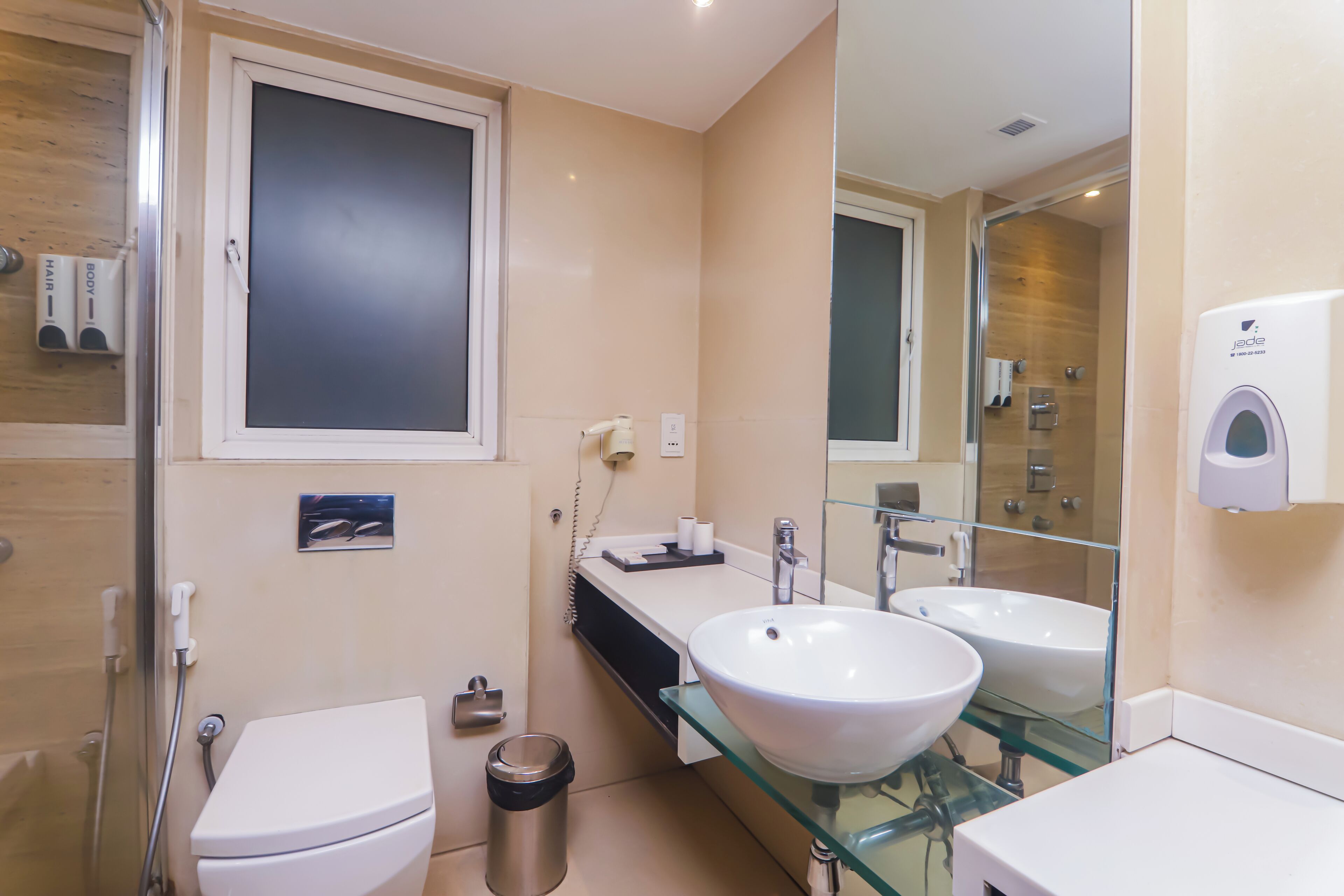 Photo - Hotel Godwin Deluxe New Delhi Railway Station and Connaught place - Free Airport Pick-Up