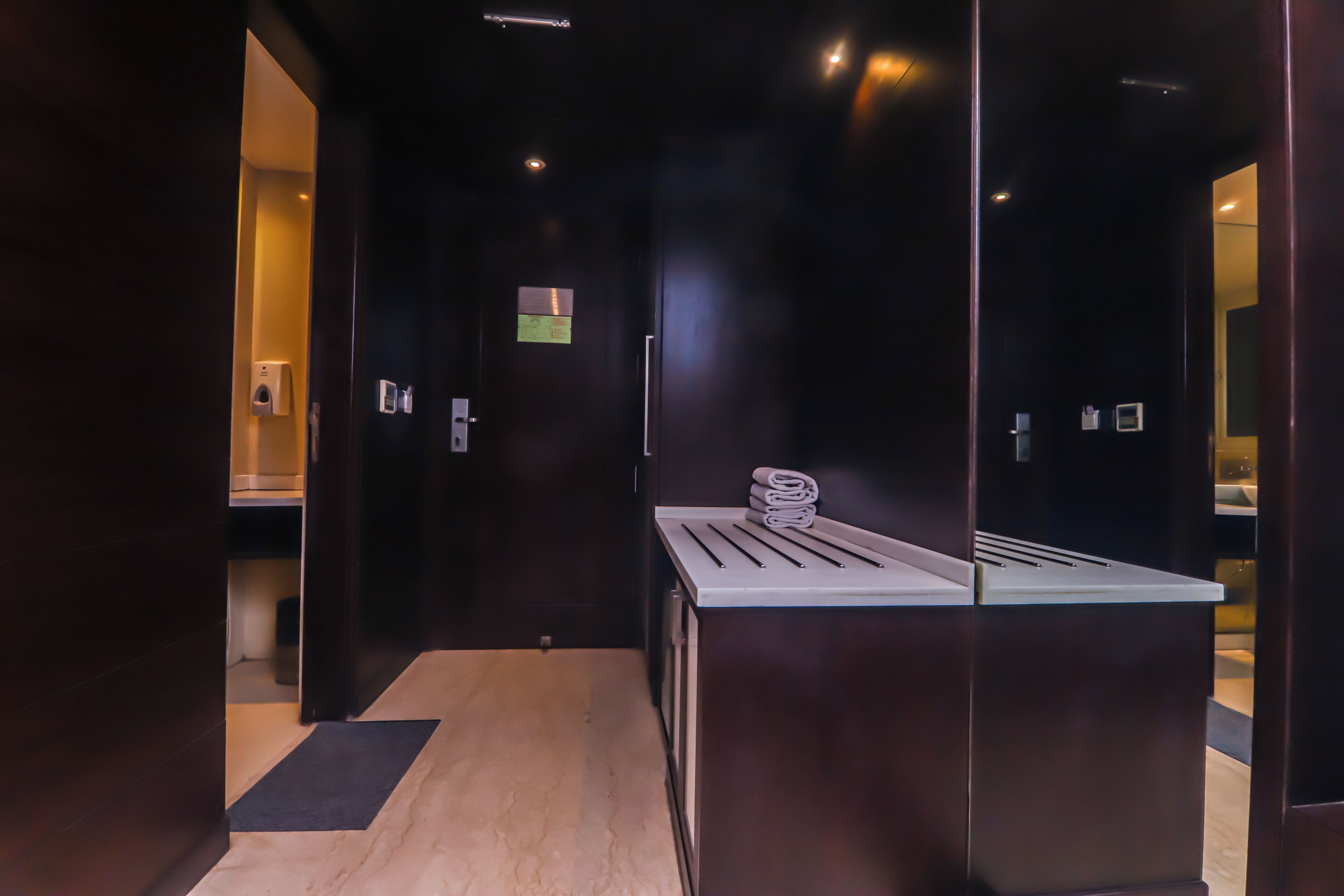 Photo - Hotel Godwin Deluxe - Free Airport Pick-Up