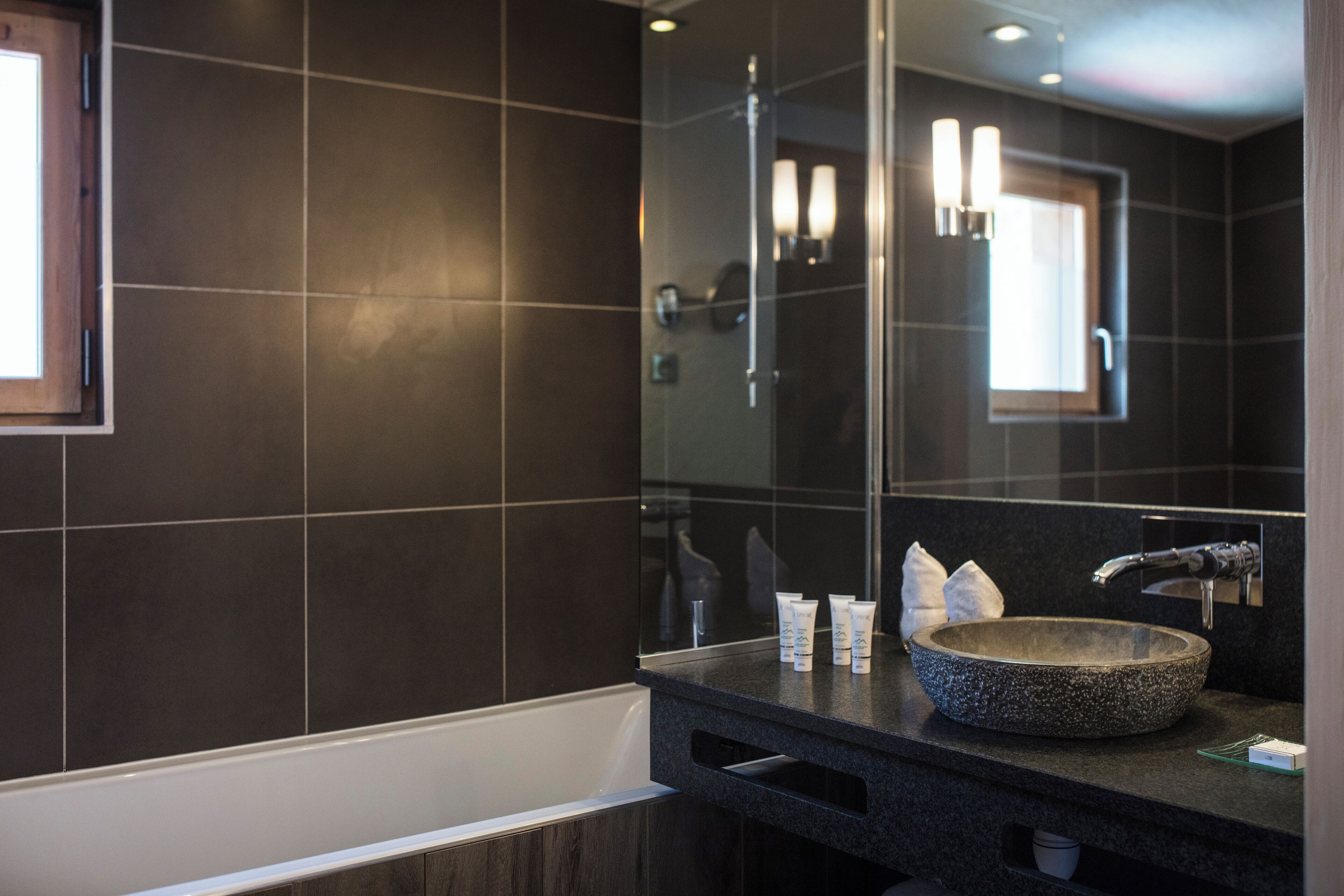 privilege double room | bathroom | hair dryer, bathrobes, slippers, towels