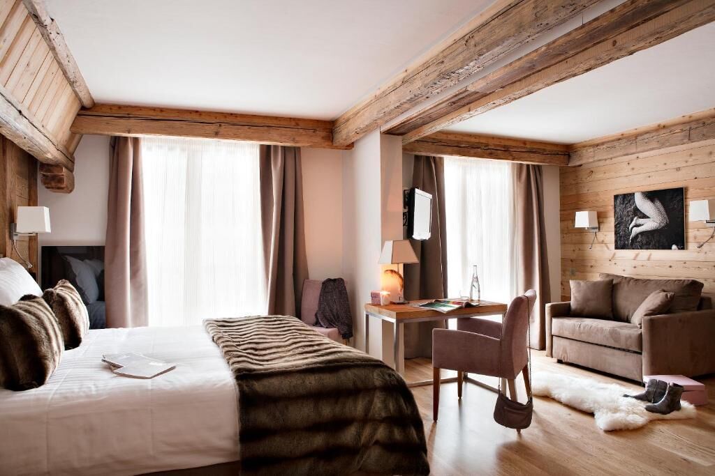 3 bedrooms, egyptian cotton sheets, premium bedding, pillow-top beds