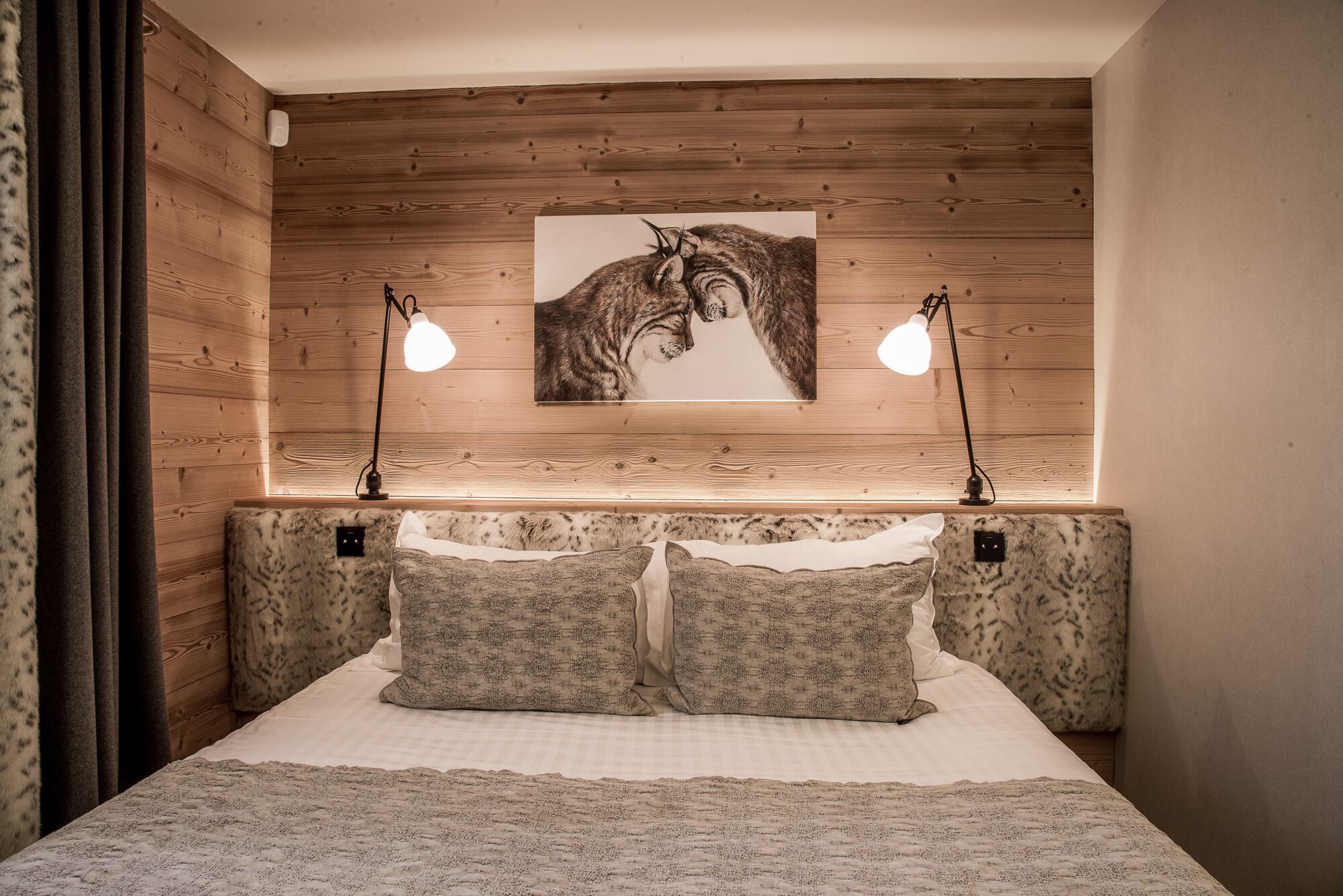 chalet | 3 bedrooms, egyptian cotton sheets, premium bedding, pillow-top beds