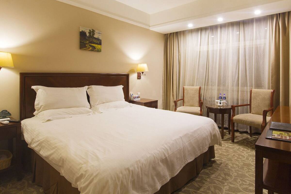 In-room safe, desk, blackout curtains, iron/ironing board (on request)