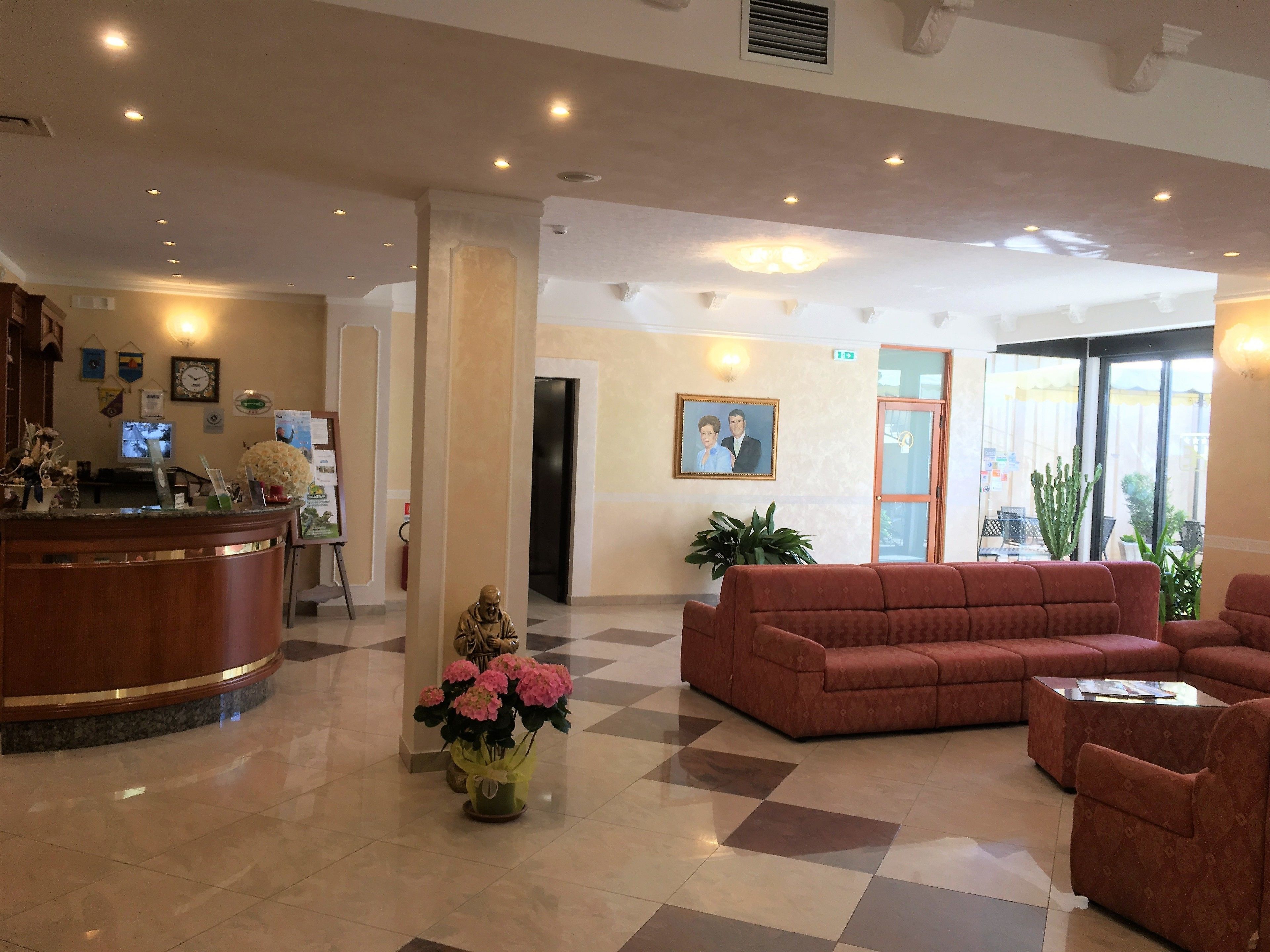 lobby