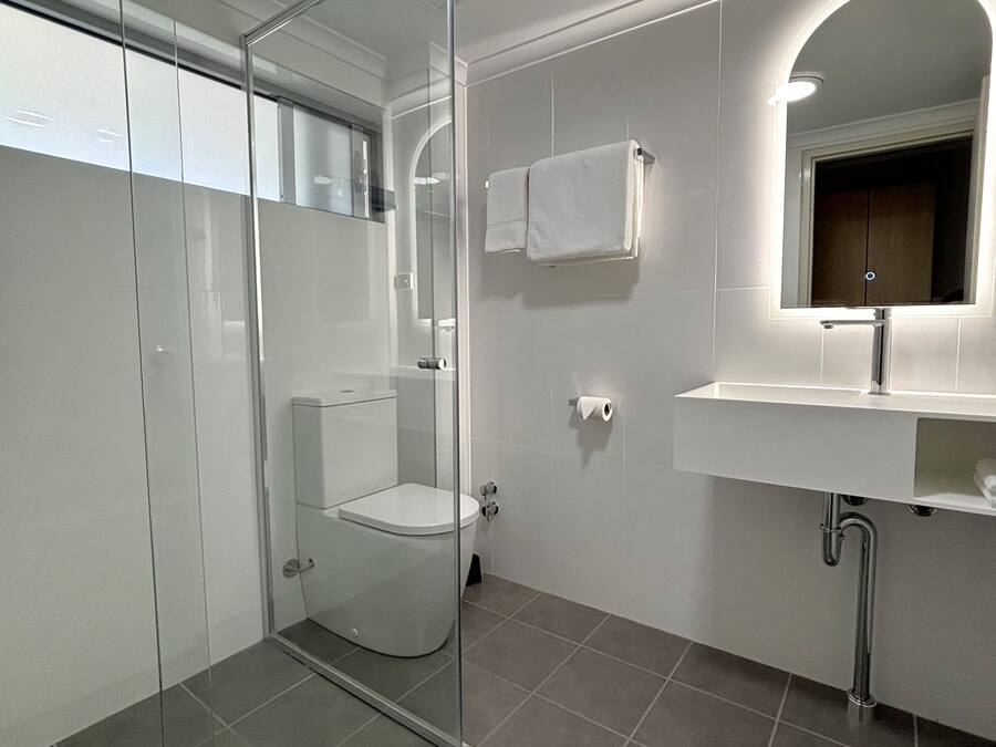 Shower, free toiletries, hair dryer, towels