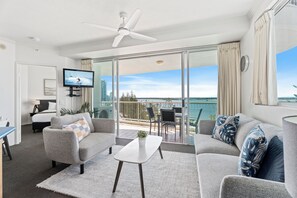 Family Apartment, 1 Bedroom | Living area | 32-inch LCD TV with cable channels, TV - Crystal Bay on the Broadwater (Labrador)