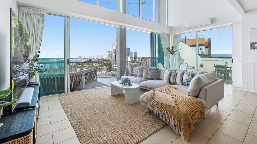 Crystal Bay on the Broadwater