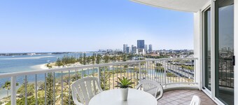 Crystal Bay on the Broadwater
