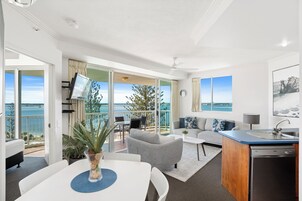 Family Apartment, 1 Bedroom | Living area