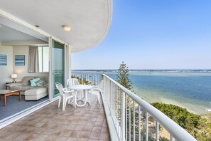 Familie appartement, 1 slaapkamer | Kameruitzicht