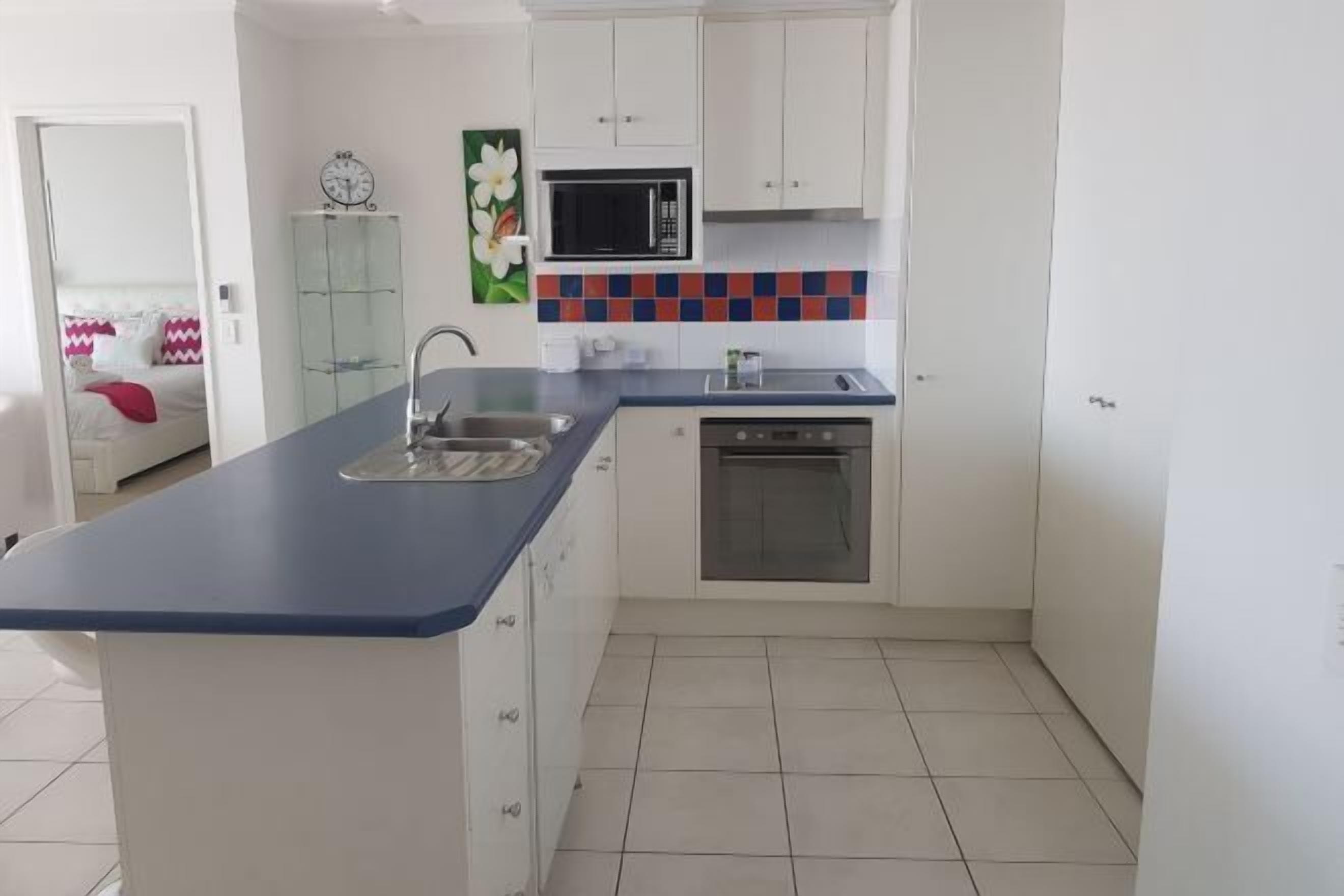 Privékeuken | Een koelkast/vriezer, een magnetron, een oven, een kookplaat