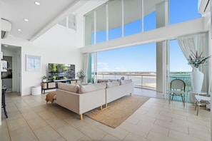 Family Penthouse, 3 Bedrooms, Sea View, Mezzanine | Living area | 32-inch LCD TV with cable channels, TV