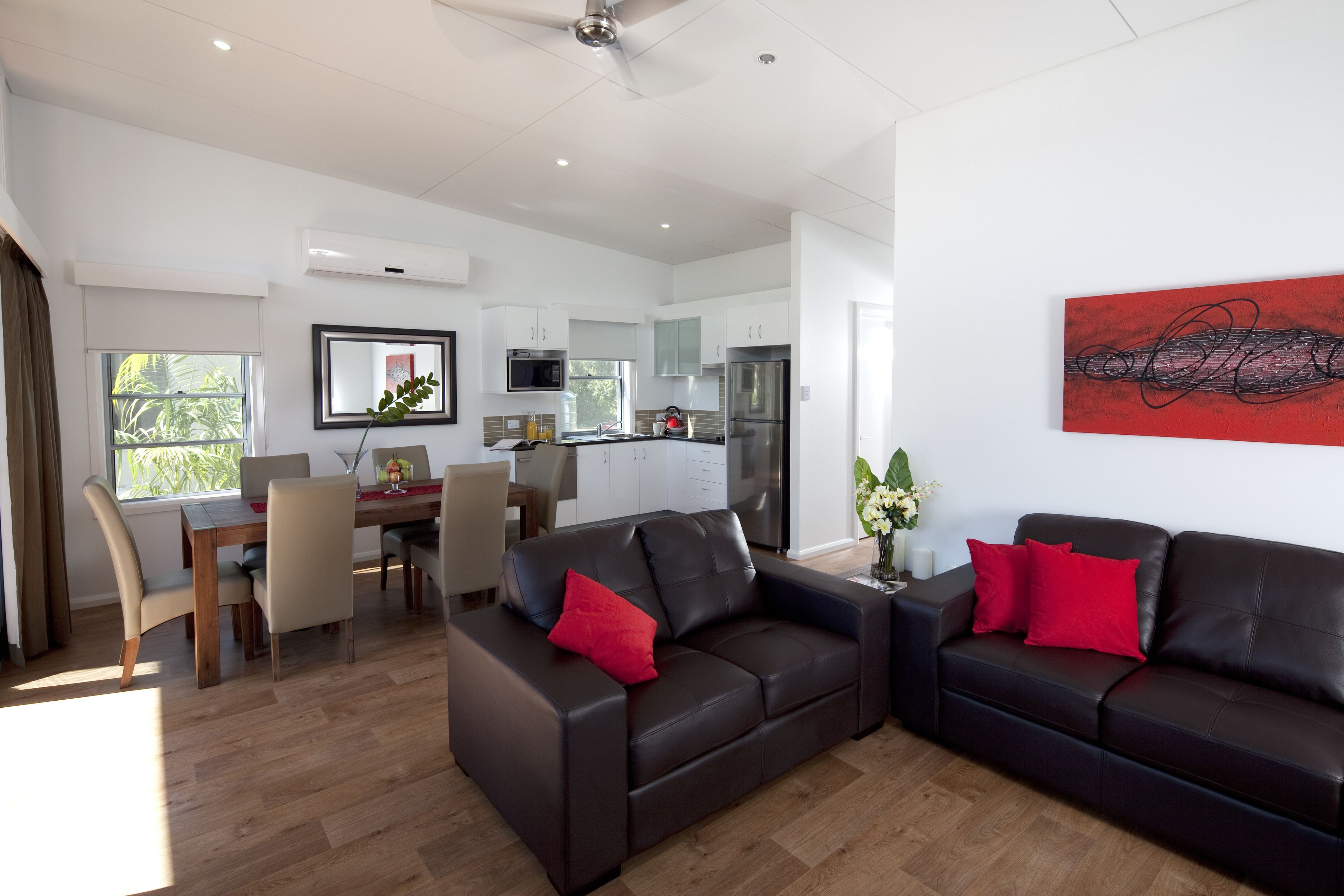 Villa, 2 Bedrooms | Living room | Flat-screen TV