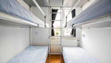 Gemeinsamer Basic-Schlafsaal (24 pers.)