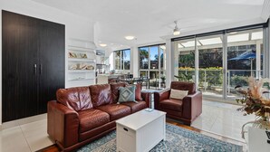 Appartement Deluxe (Ground Floor) | Aire de séjour