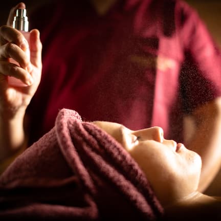 Couples treatment rooms, body treatments, body scrubs, facials