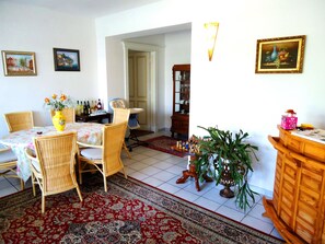 In-room dining - Buda Panzio (Gyor)